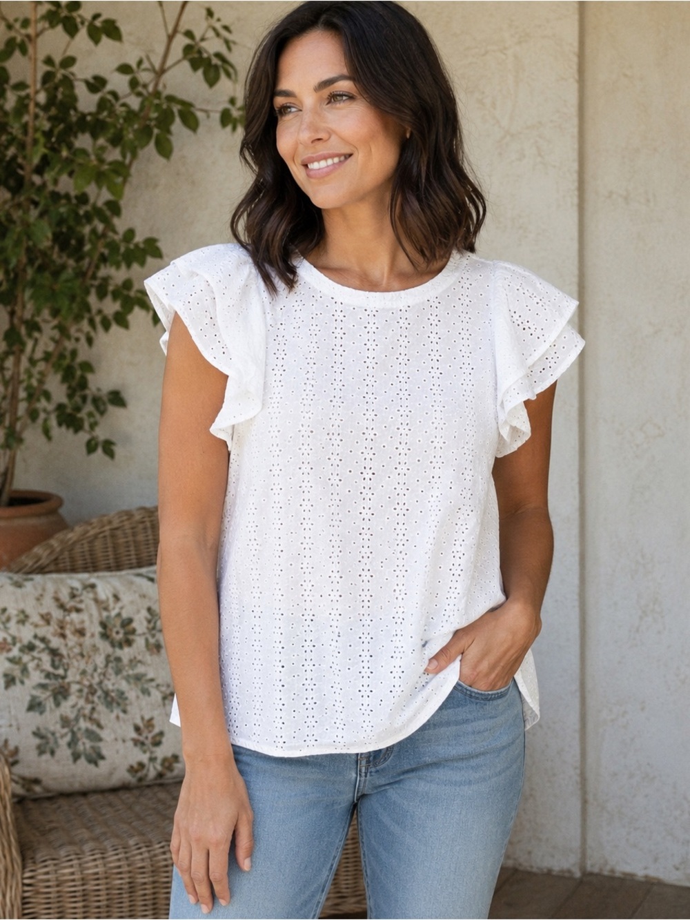 GAP Women’s L White EyeletBlouse Flutter Sleeve Cottagecore Top  Romantic Cotton